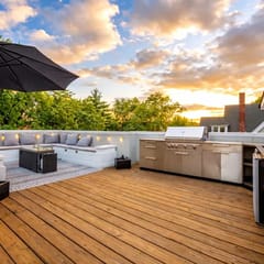 Modern Indy Mansion | Hot Tub • Rooftop Deck • 3BR