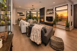 Glass & Gold | Luxury 6BR | Hot Tub & Garage! - Image 3