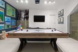 Near Downtown & Lookout Mtn | Game Room | Designer - Image 4