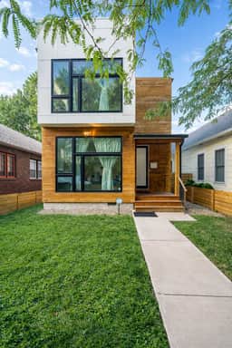 Modern Indy Mansion | Hot Tub • Rooftop Deck • 3BR - Image 2