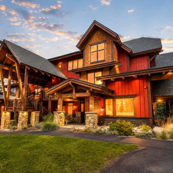 Alpine Ambiance | Luxury 4BR • 3 Decks • Hot Tub - Image 1